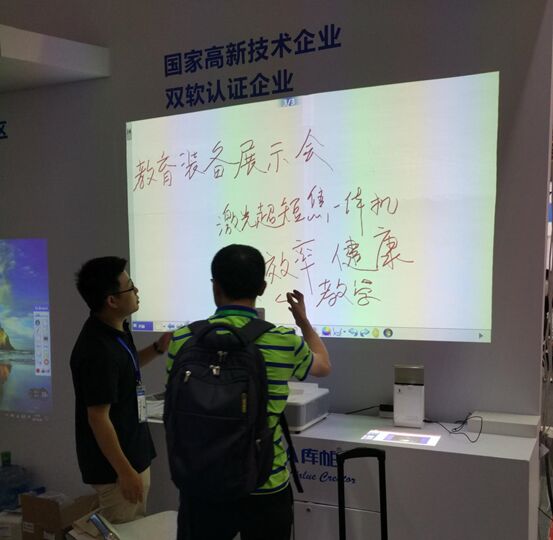 庫帕王勛：差異化提升教育品質，構筑教育裝備新生態