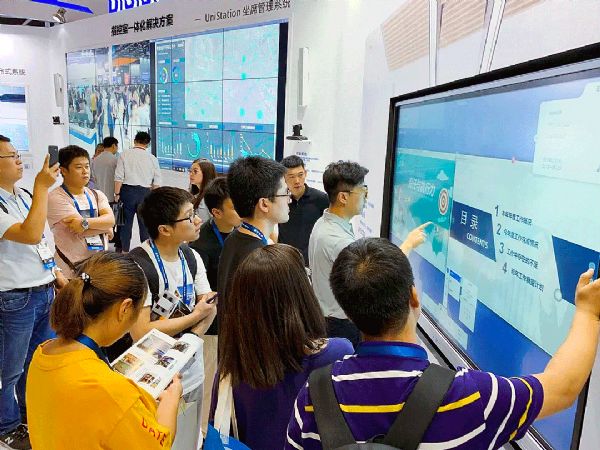 InfoComm展 小鳥科技帶你捕捉蝴蝶扇動的最新風口