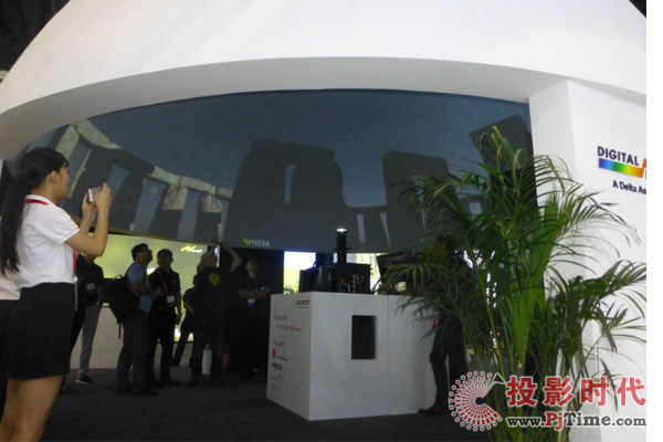 DP多款激光投影強勢出擊IFC2019 震撼全場