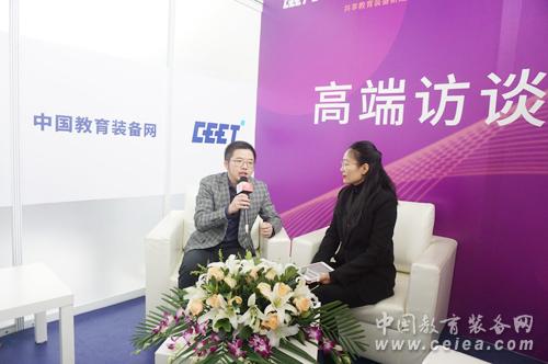奧威亞王書偉：帶您領略行業發展新視界