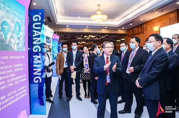 百家世界500強、中國500強企業(yè)出席，洲明為這場盛會屏添助力！