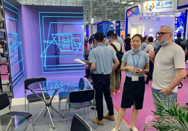 創顯光電攜全新方案亮相LEDChina展會