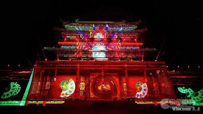 贏康為華誼兄弟（濟南）電影小鎮打造夜游主題光影秀