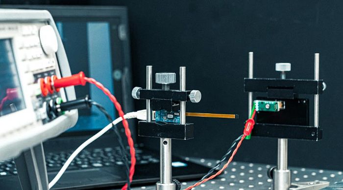 索尼8K VR頭顯原型背后Micro-OLED顯示技術的研發、挑戰與探索