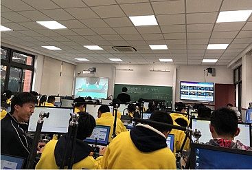 Lumens經典 | 上海進才中學 全新的跟蹤技術在錄播課堂中的應用案例