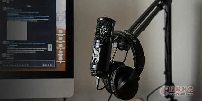 專為播客、家庭錄音室錄音、現(xiàn)場(chǎng)錄音和配音使用的理想之選，鐵三角ATR2500x-USB側(cè)錄型電容式話筒！