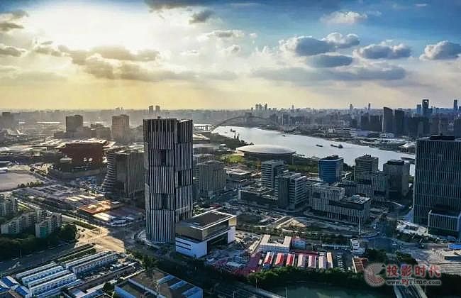 三思為金磚國家新開發(fā)銀行總部大樓提供小間距LED顯示系統(tǒng)