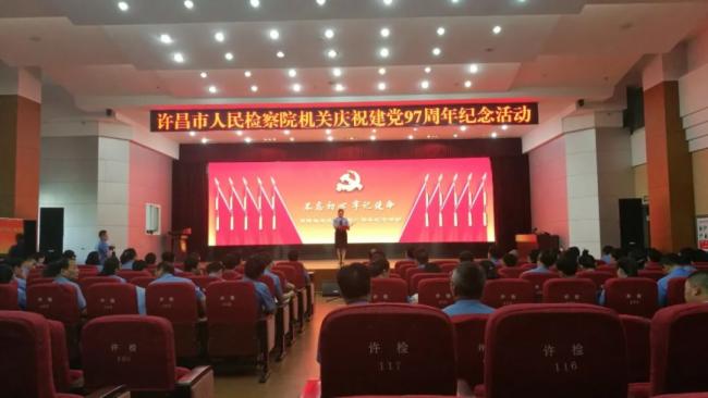 彩易達(dá)室內(nèi)高清高亮LED顯示屏，德國某法庭項(xiàng)目相繼投入使用