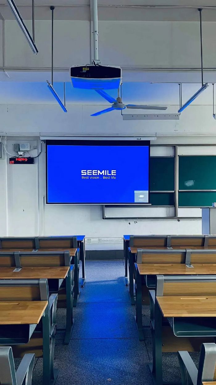 連續(xù)三年選購視美樂，武漢大學(xué)高校投影體驗再升級