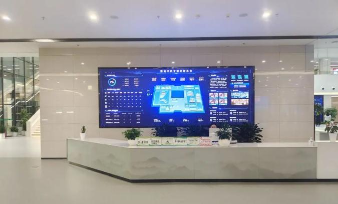 案例丨AOC全屏賦能蔡甸市民之家，助力建設(shè)數(shù)字化政務(wù)服務(wù)大廳！