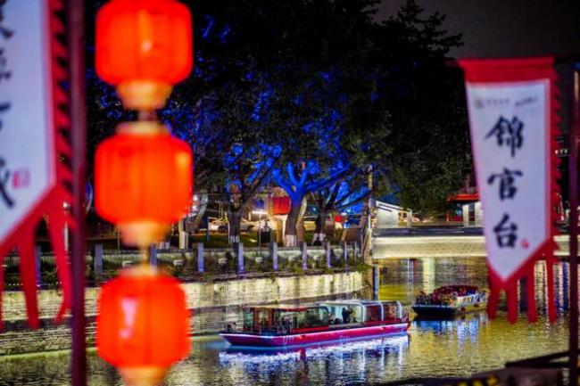 利亞德助力央視元宵晚會創意升級 漫天璀璨點亮元宵夜
