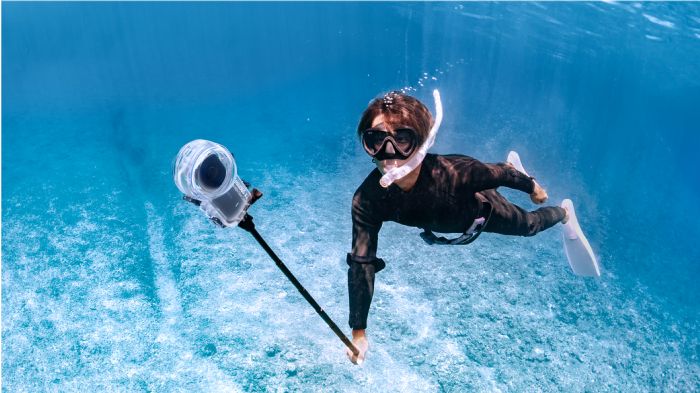 影石Insta360 「X3 全隱形潛水套餐」上市，重新定義水下拍攝