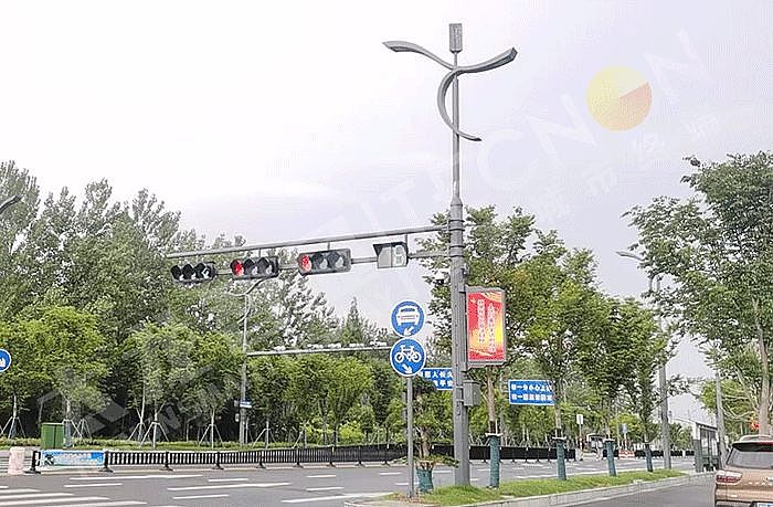 LED燈桿屏,燈桿屏