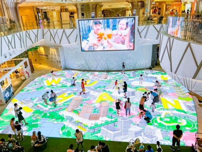 鑫億光LED智能互動地磚屏——助力武漢K11打造文化商業(yè)新地標