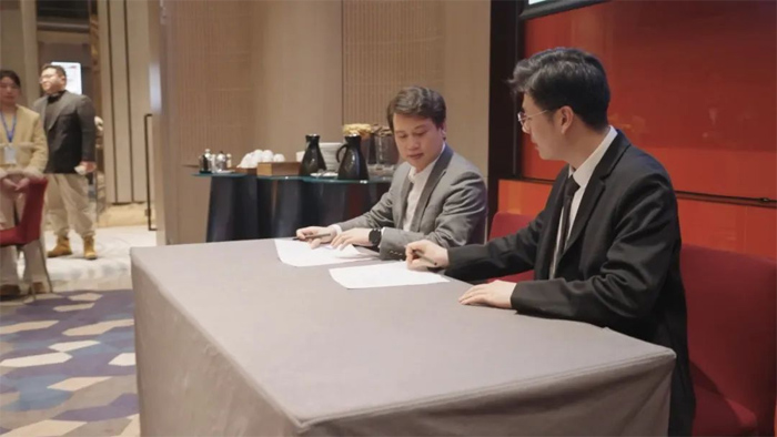 成都首個元宇宙街區(qū)建成啟動丨積鋆文化與洲明達成合作