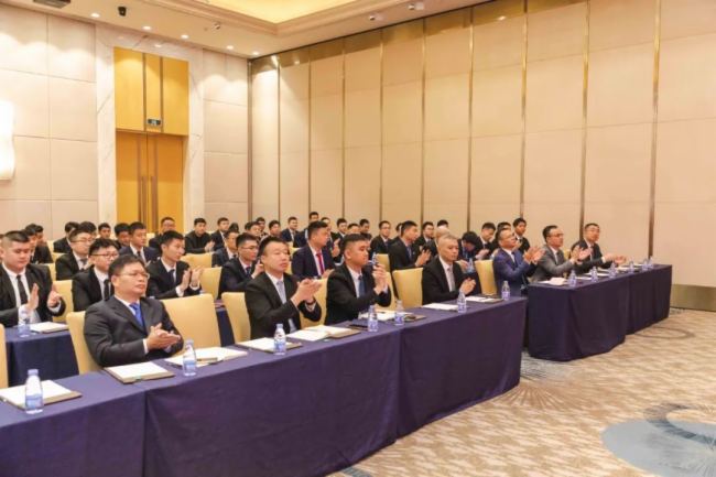 戰神出征，贏戰2024！強力巨彩營銷事業群誓師與表彰大會暨高管晚宴圓滿召開！