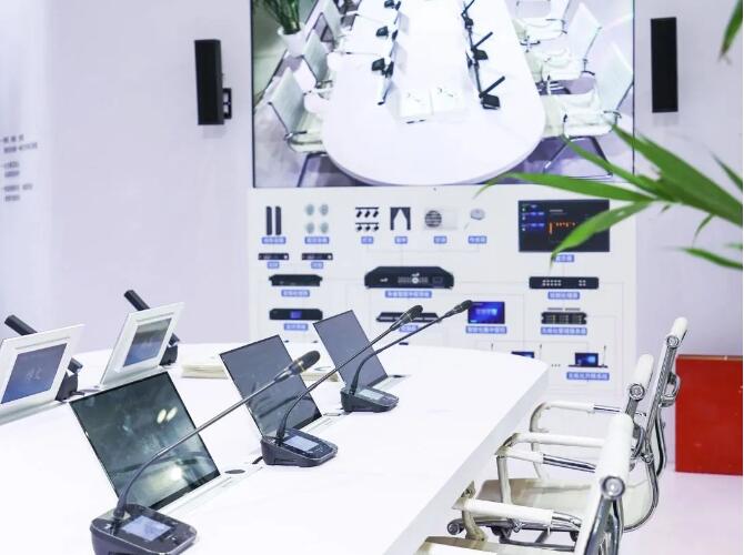 開會可以這么簡單高效？索尼、小鳥科技、MAXHUB等智能會議解決方案帶您開啟辦公新體驗！