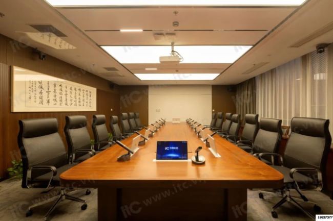 itc云會務、LED顯示屏、無紙化會議等多款系統助力江蘇某大型國企打造一站式智慧會議室