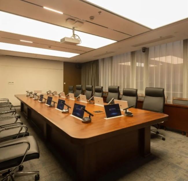 itc云會務、LED顯示屏、無紙化會議等多款系統助力江蘇某大型國企打造一站式智慧會議室