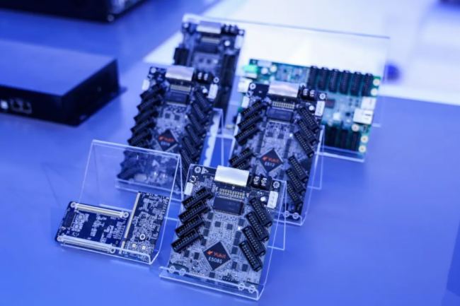 小鳥科技攜五大場景優秀解決方案及優秀產品亮相北京Infocomm