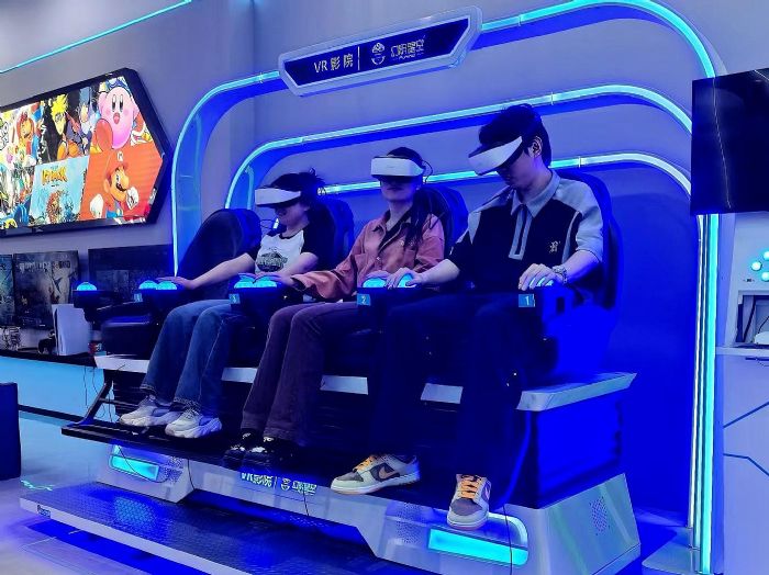 大朋E4性能版入駐大玩居VR體驗館，性能優異成顧客新寵