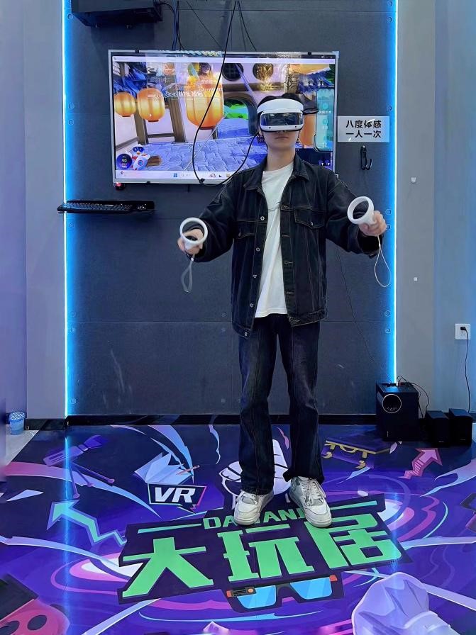 大朋E4性能版入駐大玩居VR體驗館，性能優異成顧客新寵