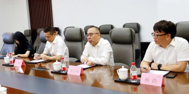 辰顯光電 | 締結戰略合作伙伴關系共繪顯示新藍圖