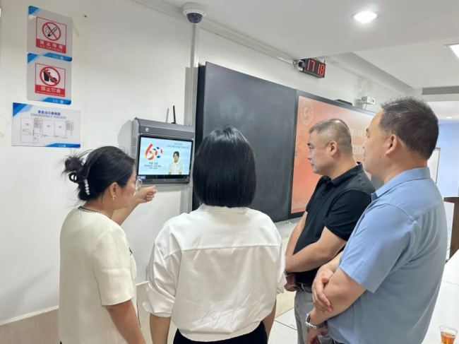 文香攜廈門大學 共筑教育部產學合作協同育人項目--語言學習智能分析實踐基地