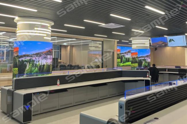 360°全景展示，LED軟模組圓柱屏賦能科技感氣象局