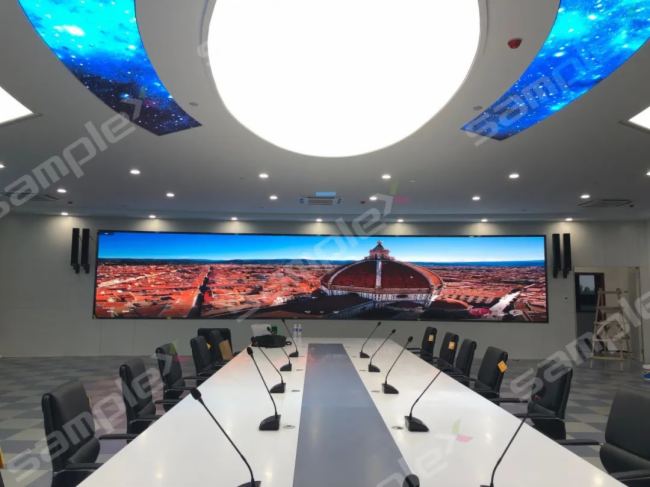 360°全景展示，LED軟模組圓柱屏賦能科技感氣象局