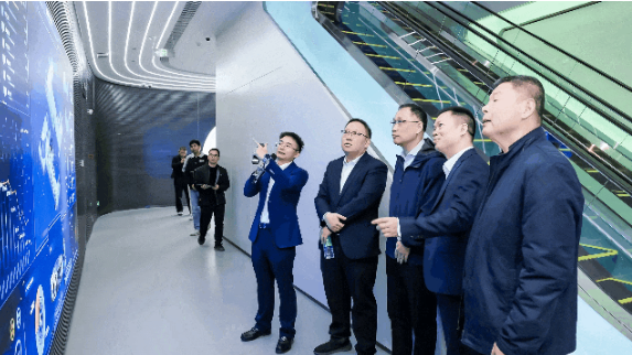 首個“數字賦能·智慧白云”主題城市展廳于魅視大廈正式啟用！