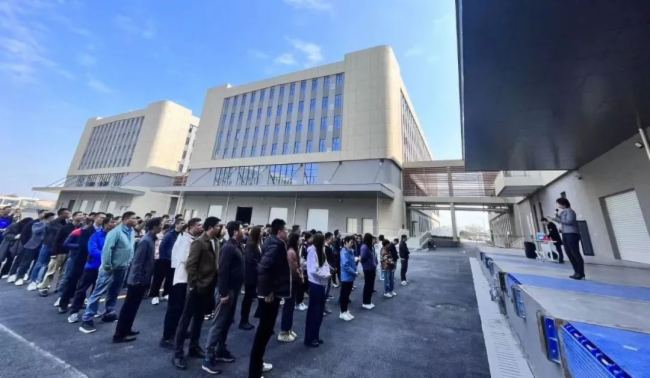 洲明集團(tuán)2025開工大吉 三大園區(qū)共啟新程！