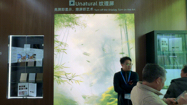 直擊丨洲明光顯+AI四大亮點，打造ISLE 2025人氣展位
