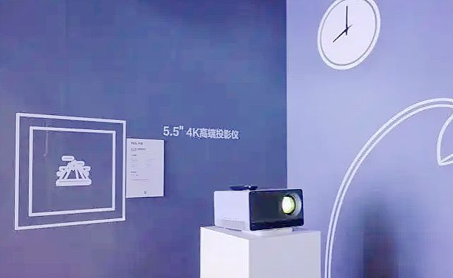 ͻ4KPIcͶӰ߀LCD